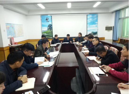 公司传达贯彻全市党风廉政警示教育大会精神