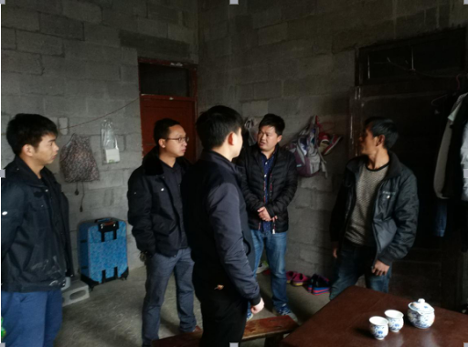 王健到沿河县黄土镇联系村开展定点帮扶工作