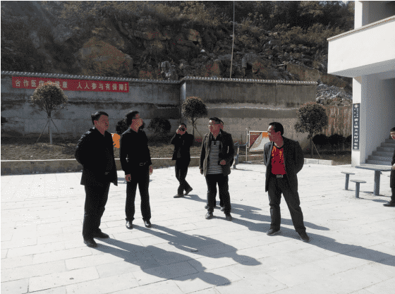 市城投集团公司领导带队到帮扶村  实地开展帮扶工作