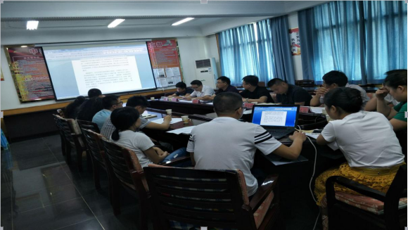 传达学习市纪委《铜仁市通报3起违规操办酒席典型问题》文件精神