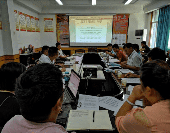 市能投公司传达学习市委二届五次全会精神和省委、市委及集团党委相关文件精神