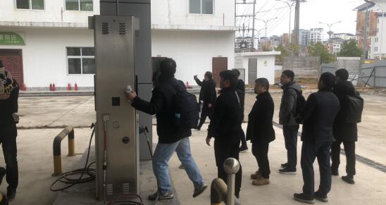 铜仁市能源投资有限公司参加公交公司加气站竣工验收工作会