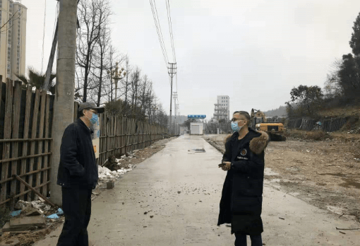 市城投集团公司分管领导刘静率市能投公司班子成员视察公司生产一线疫情防控工作