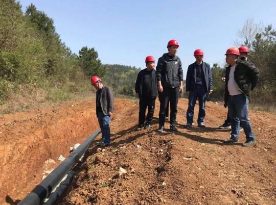 铜仁城投集团能源投资公司开展县县通项目工程质量、安全环保检查