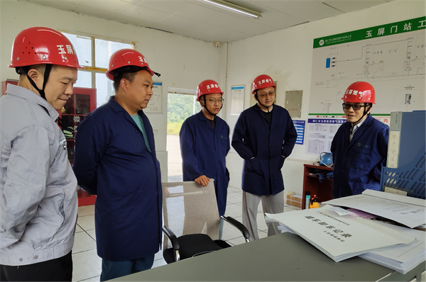 筑牢燃气安全防线 护航双节平安——铜仁城交集团能源投资公司开展节前安全检查